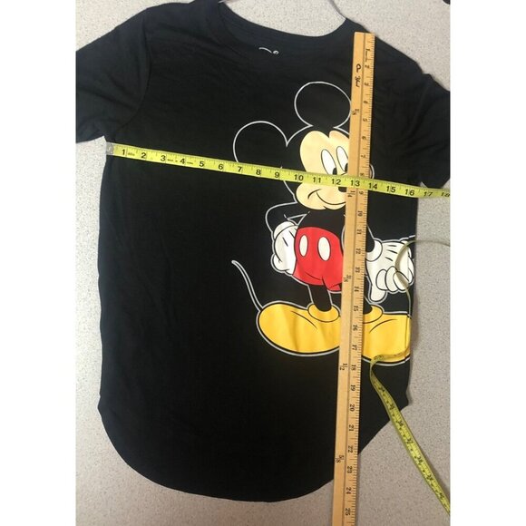 Disney Short Sleeve Shirt Juniors Medium Black Mickey Minnie Holding Hands Graph - Picture 5 of 5